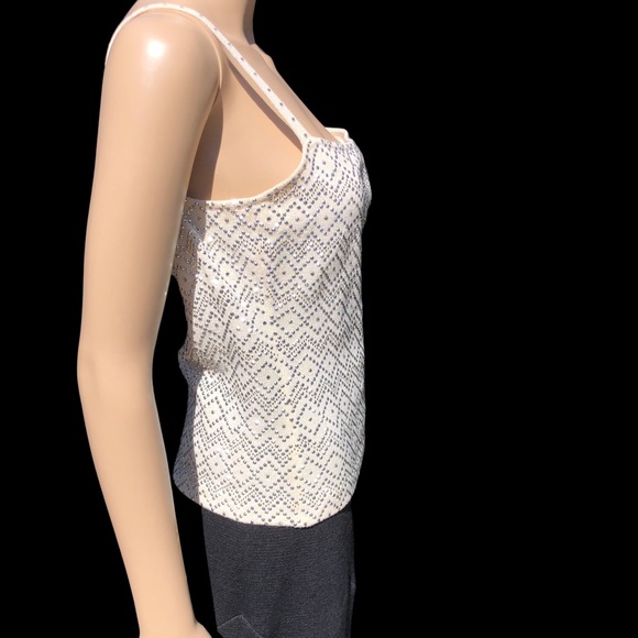 St. John ivory knit sleeveless top with silver beads and sparkle Sz s - Picture 5 of 13